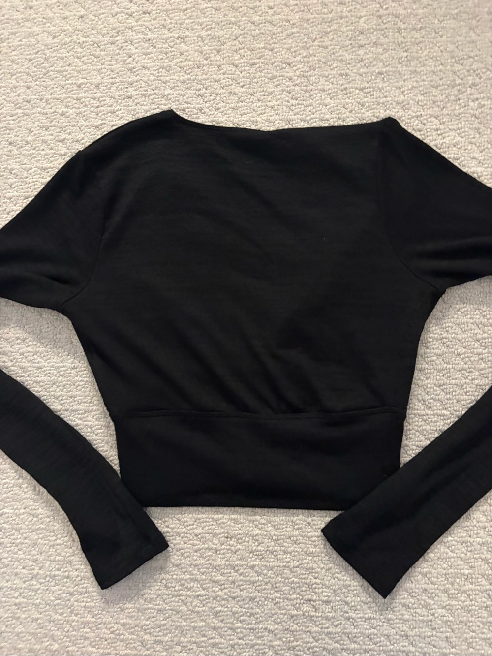 Wilfred Black Cropped Deep V Long-Sleeve Top - Picture 4 of 5